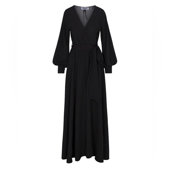 NWT Meghan LA Women’s 70’s Venus Black Maxi Dress with Bell Sleeves Size Small - Picture 4 of 11